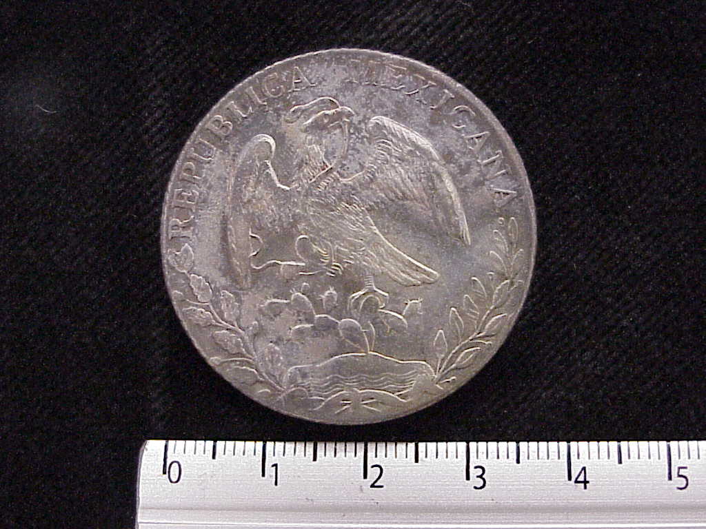 8 Plata 1890 . Inventario Banxico 9463 (anverso)