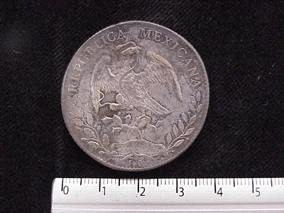 8 Plata 1891 . Inventario Banxico 9466 (anverso)