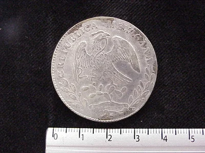 8 Plata 1878 . Inventario Banxico 9640 (anverso)