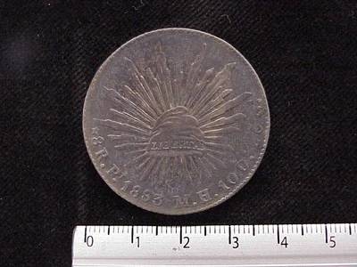 8 Plata 1883 . Inventario Banxico 9662 (reverso)