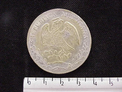 8 Plata 1886 . Inventario Banxico 9675 (anverso)