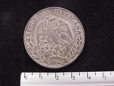 8 Plata 1888 . Inventario Banxico 9685 (anverso)