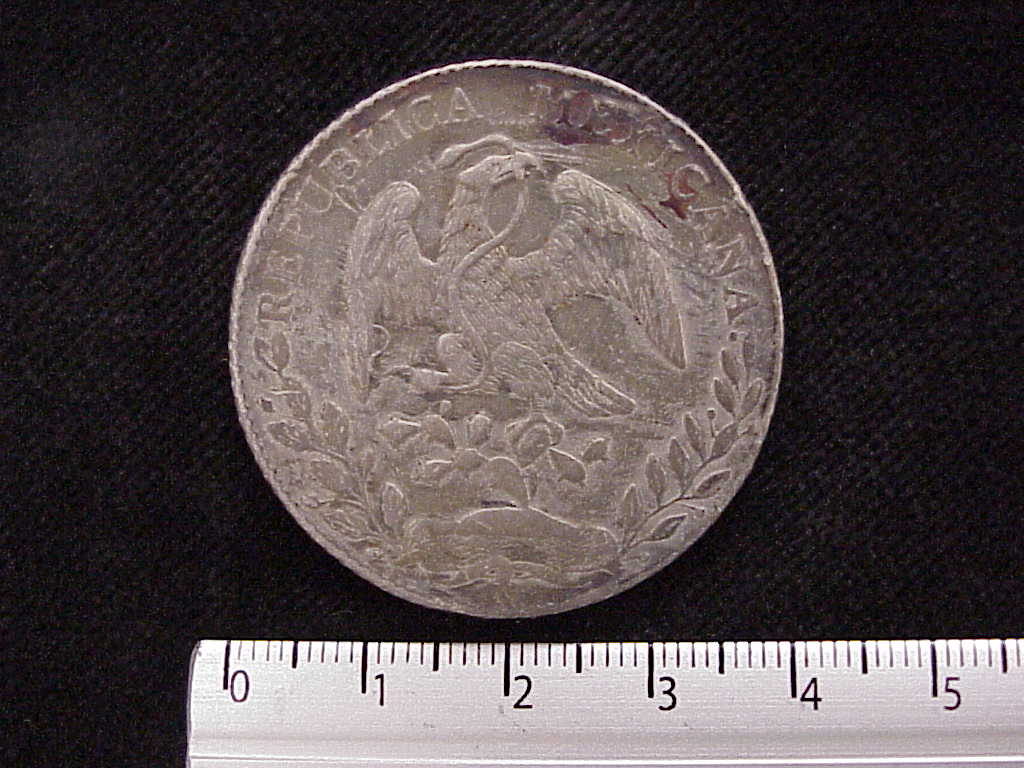 8 Plata 1890 . Inventario Banxico 9691 (anverso)