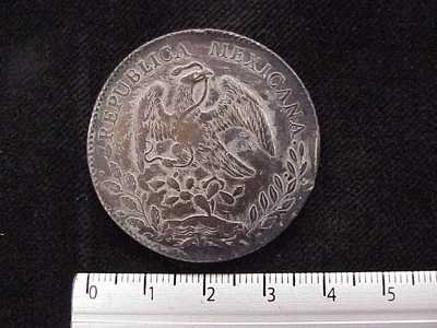 8 Plata 1891 . Inventario Banxico 9695 (anverso)