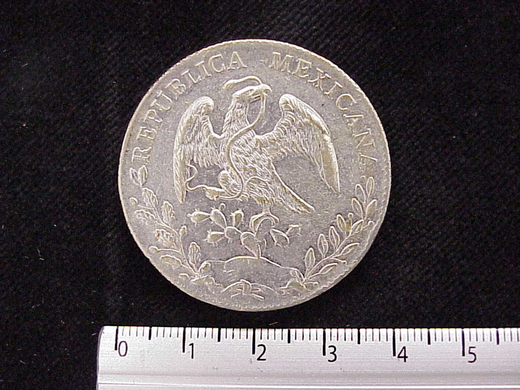 8 Plata 1892 . Inventario Banxico 9698 (anverso)
